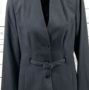 Calvin Klein Women’s 2PC Pant Suit Blazer Buttons Gray Sz 12 Excellent condition